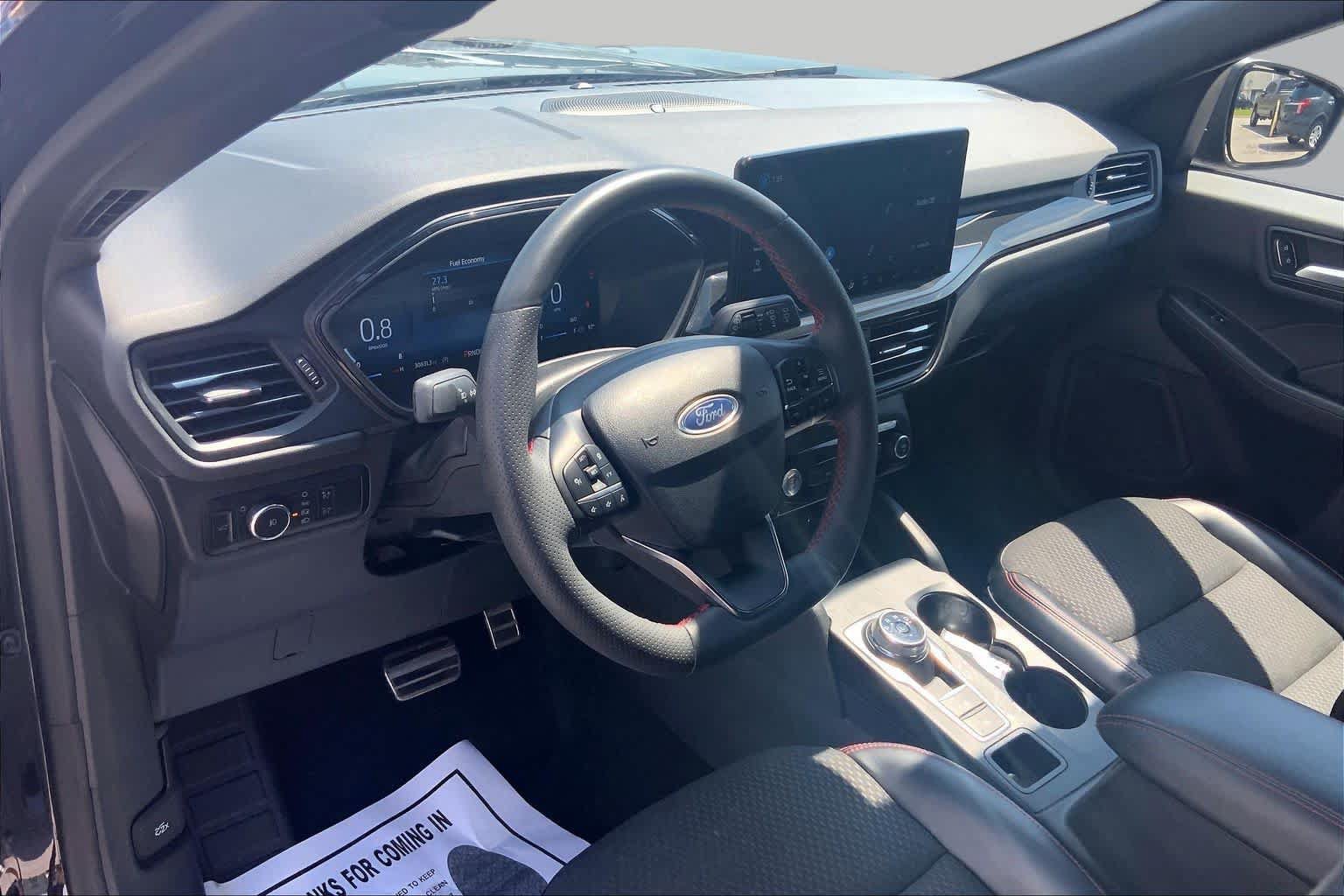 Certified 2023 Ford Escape ST-Line Select w/ Tech Pack #2 AWD/4WD image 18