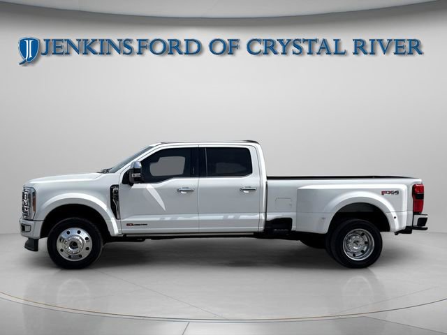 Certified 2023 Ford F450 Platinum w/ FX4 Off-Road Package image 3