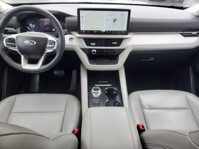 Certified 2025 Ford Explorer Active w/ Active Comfort Package AWD/4WD image 30