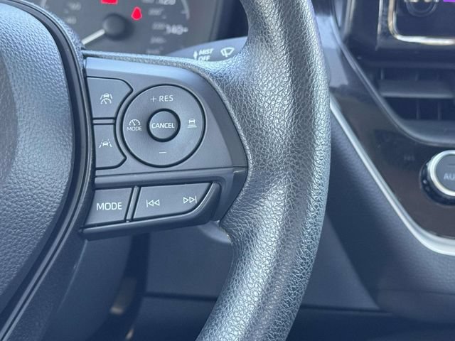 Used 2024 Toyota Corolla LE w/ LE Convenience Package FWD image 25