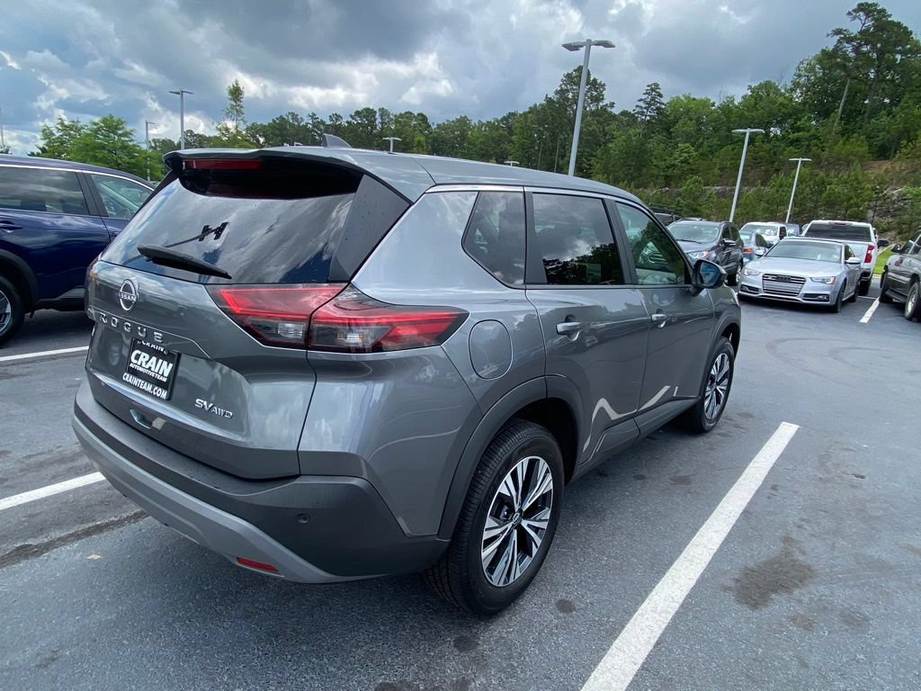 Used 2023 Nissan Rogue SV AWD/4WD image 7