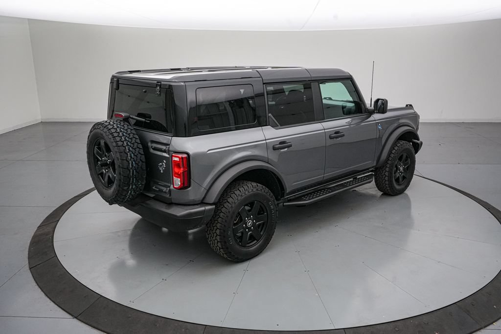 Certified 2024 Ford Bronco Black Diamond AWD/4WD image 4