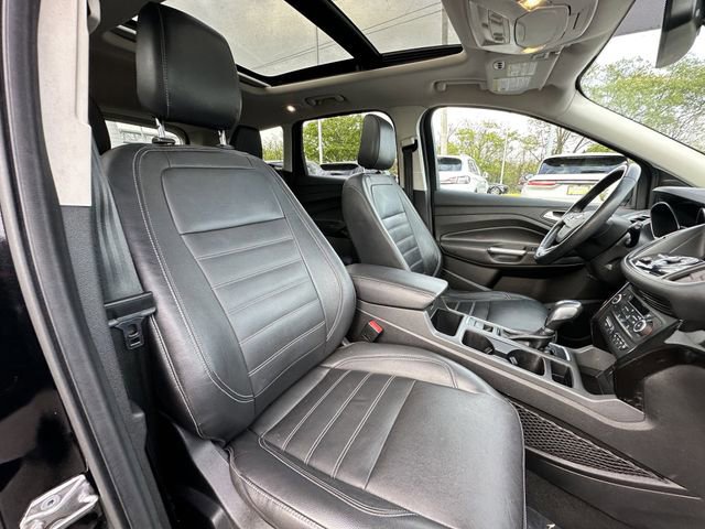Certified 2018 Ford Escape Titanium image 36