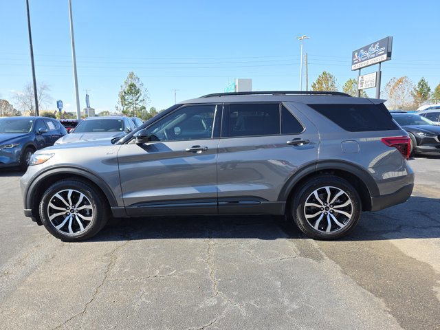 Certified 2023 Ford Explorer ST-Line w/ Class IV Trailer Tow Package image 5