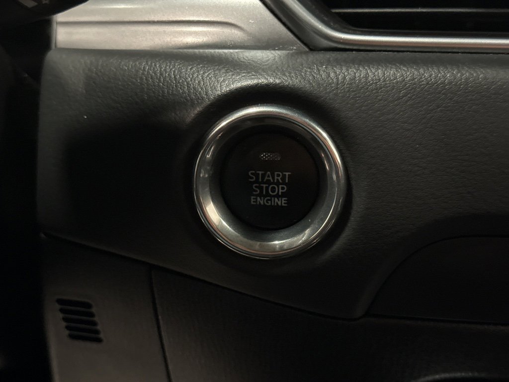 Used 2019 MAZDA CX-5 Touring image 12