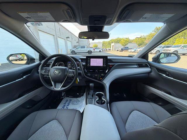 Used 2022 Toyota Camry LE FWD image 23