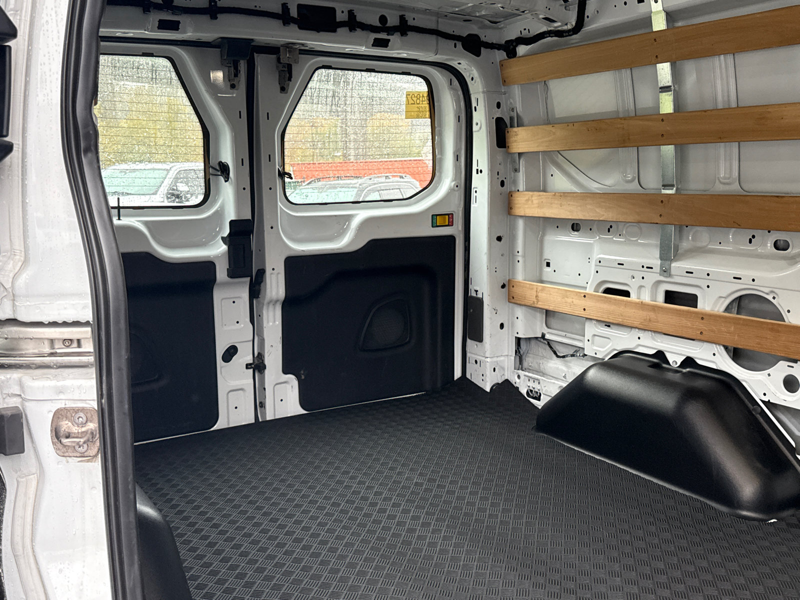Certified 2025 Ford Transit 250 Low Roof w/ Exterior Upgrade Package RWD image 22