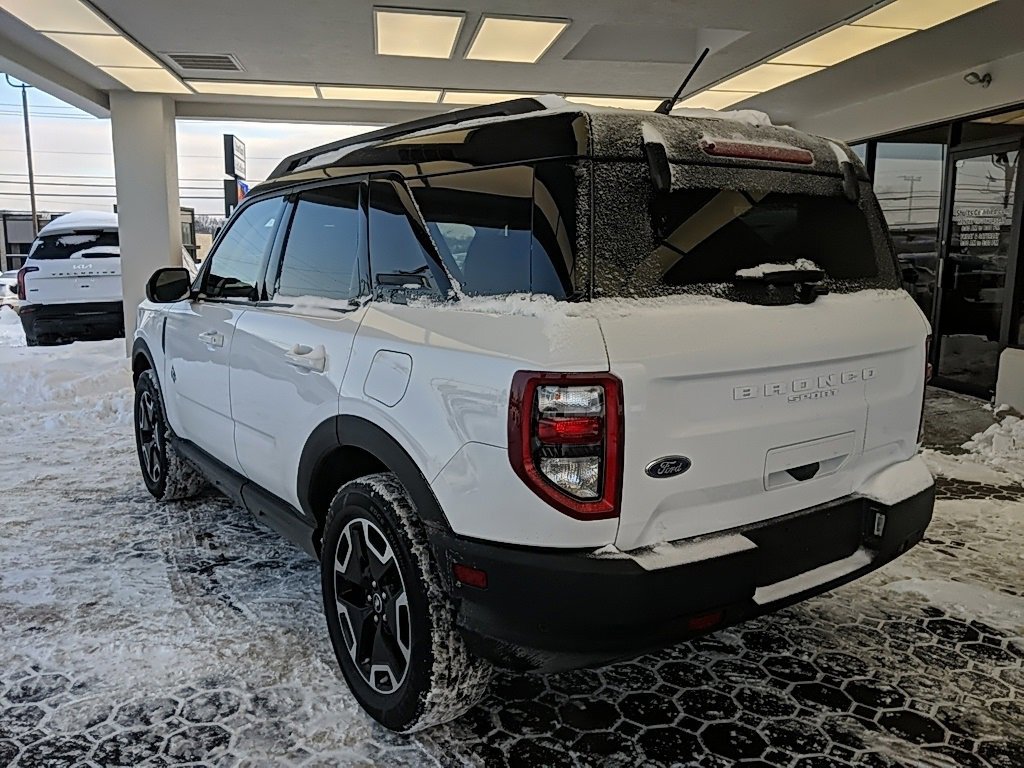 Certified 2023 Ford Bronco Sport Outer Banks w/ Tech Package image 5