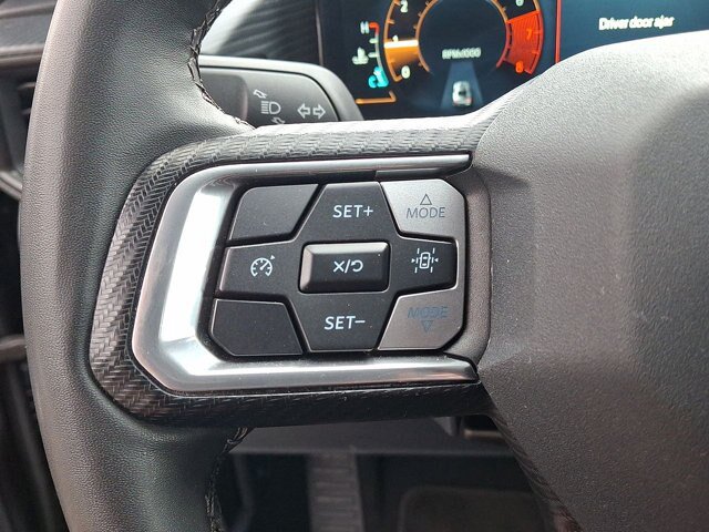 Certified 2024 Ford Mustang Coupe RWD image 17