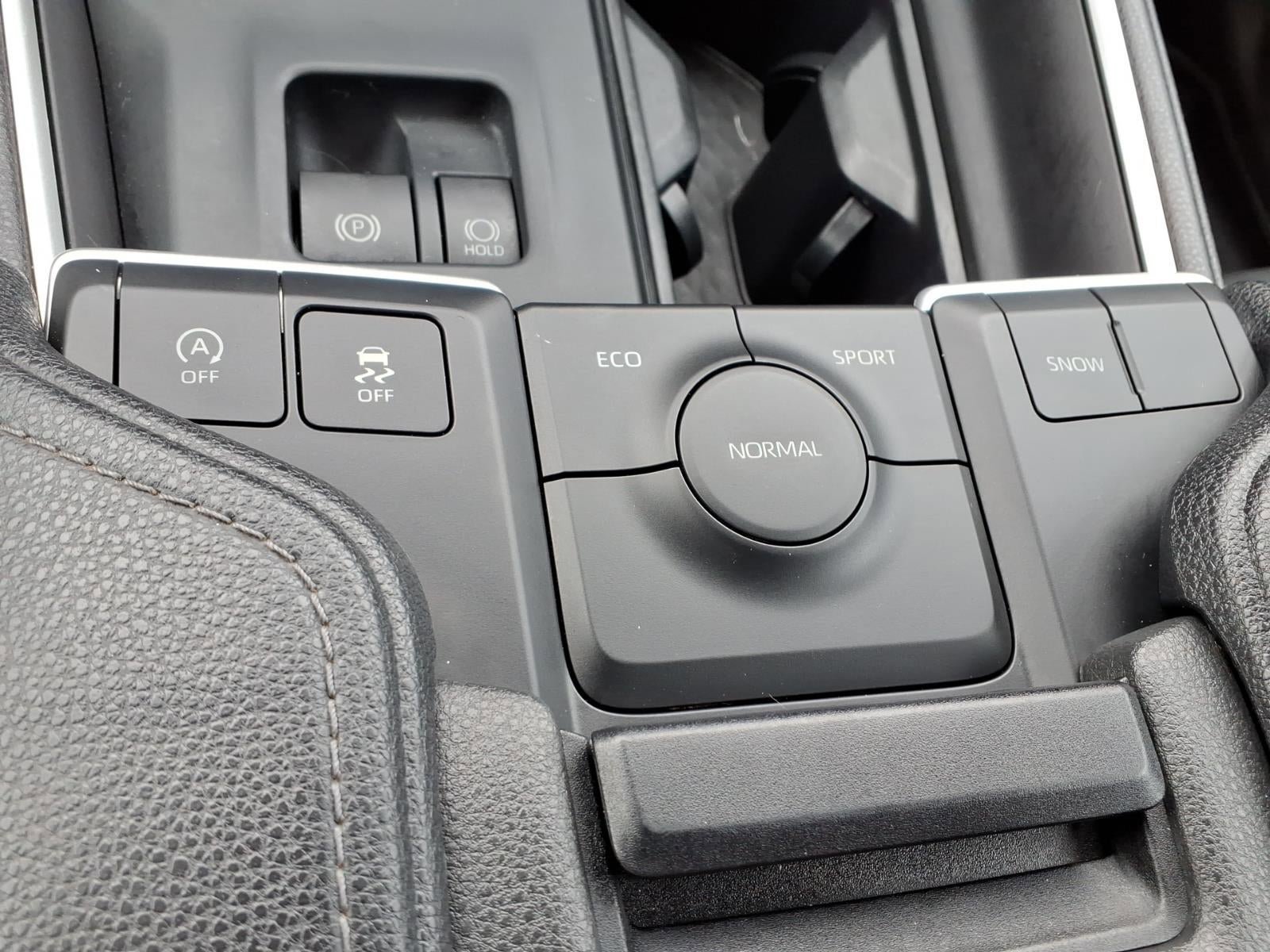 Used 2024 Toyota Grand Highlander FWD image 32