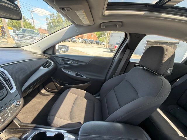 Used 2024 Chevrolet Malibu LT FWD image 28