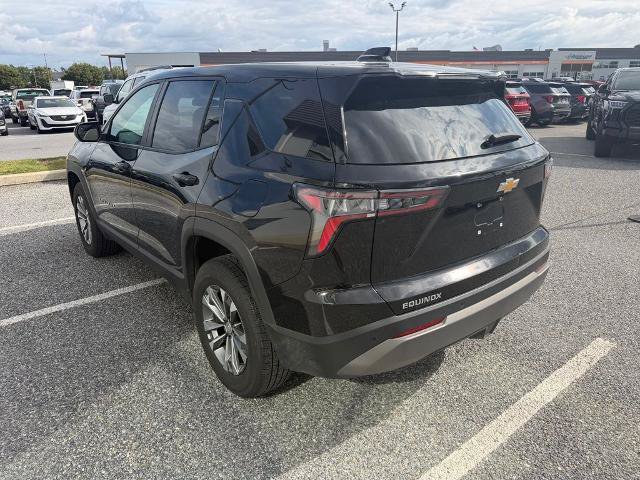 Used 2026 Chevrolet Equinox LT FWD image 6