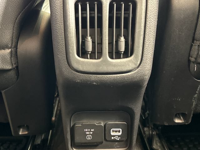 Used 2018 Jeep Compass Latitude w/ Popular Equipment Group AWD/4WD image 27