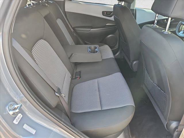 Used 2018 Hyundai Kona SEL FWD image 18