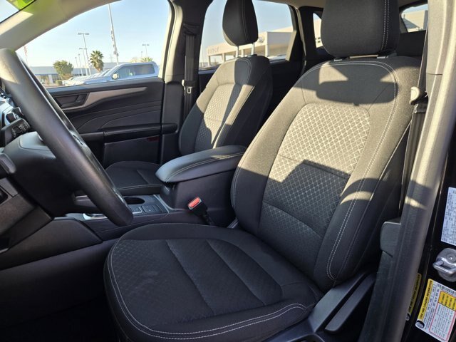 Certified 2025 Ford Escape Active AWD/4WD image 20