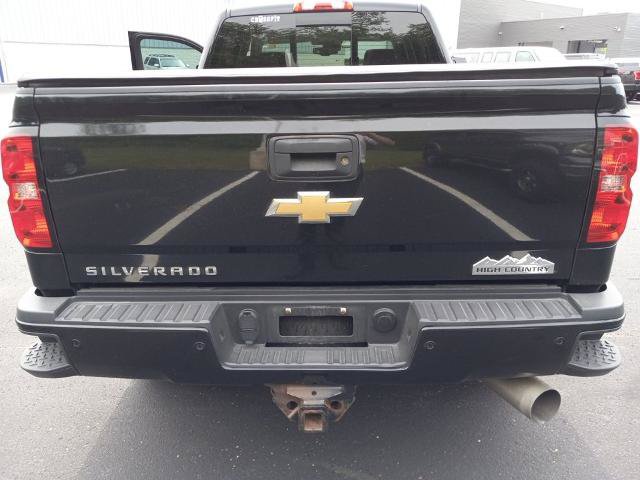 Used 2019 Chevrolet Silverado 2500 High Country w/ Duramax Plus Package AWD/4WD image 7