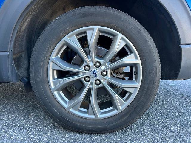 Certified 2022 Ford Explorer XLT w/ Equipment Group 202A AWD/4WD image 11