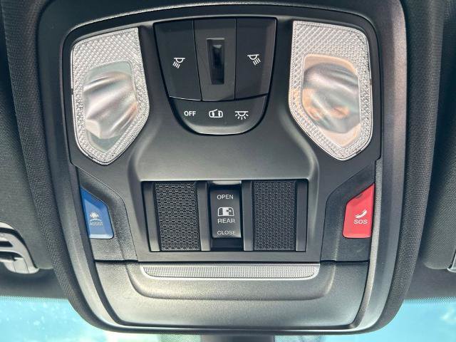 Used 2023 RAM 1500 Big Horn AWD/4WD image 18