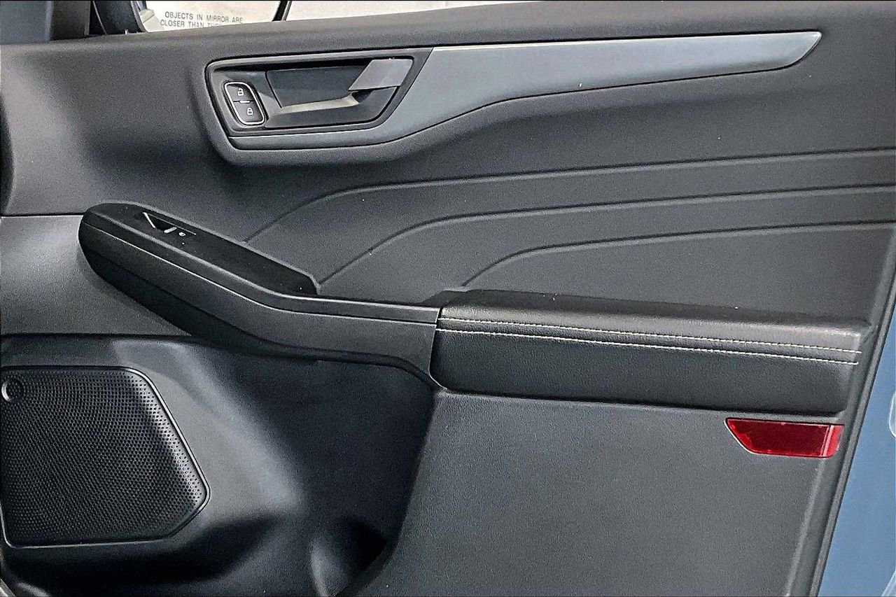 Certified 2025 Ford Escape Active FWD image 26