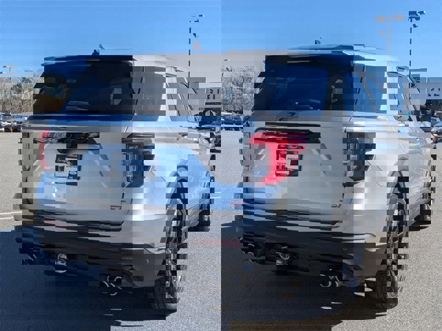 Certified 2021 Ford Explorer ST w/ Equipment Group 401A image 3