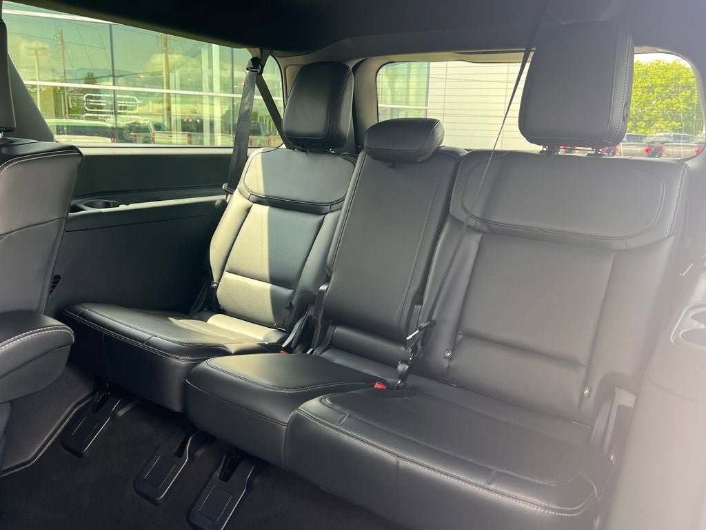 Certified 2025 Ford Expedition Max Platinum w/ Stealth Appearance Package AWD/4WD image 14