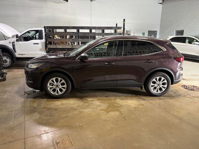 Certified 2023 Ford Escape Active image 3