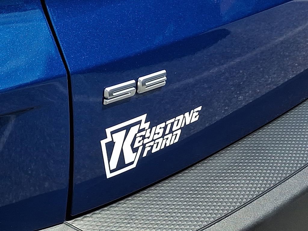 Certified 2022 Ford Escape SE w/ SE Sport Appearance Package AWD/4WD image 32