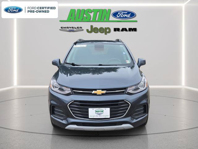 Used 2022 Chevrolet Trax LT w/ LT Convenience Package AWD/4WD image 8