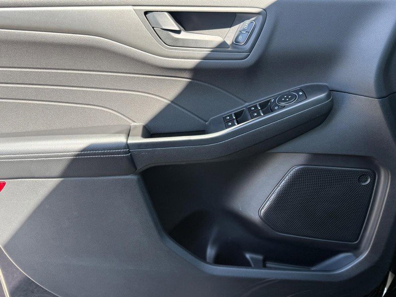 Certified 2023 Ford Escape Active AWD/4WD image 27