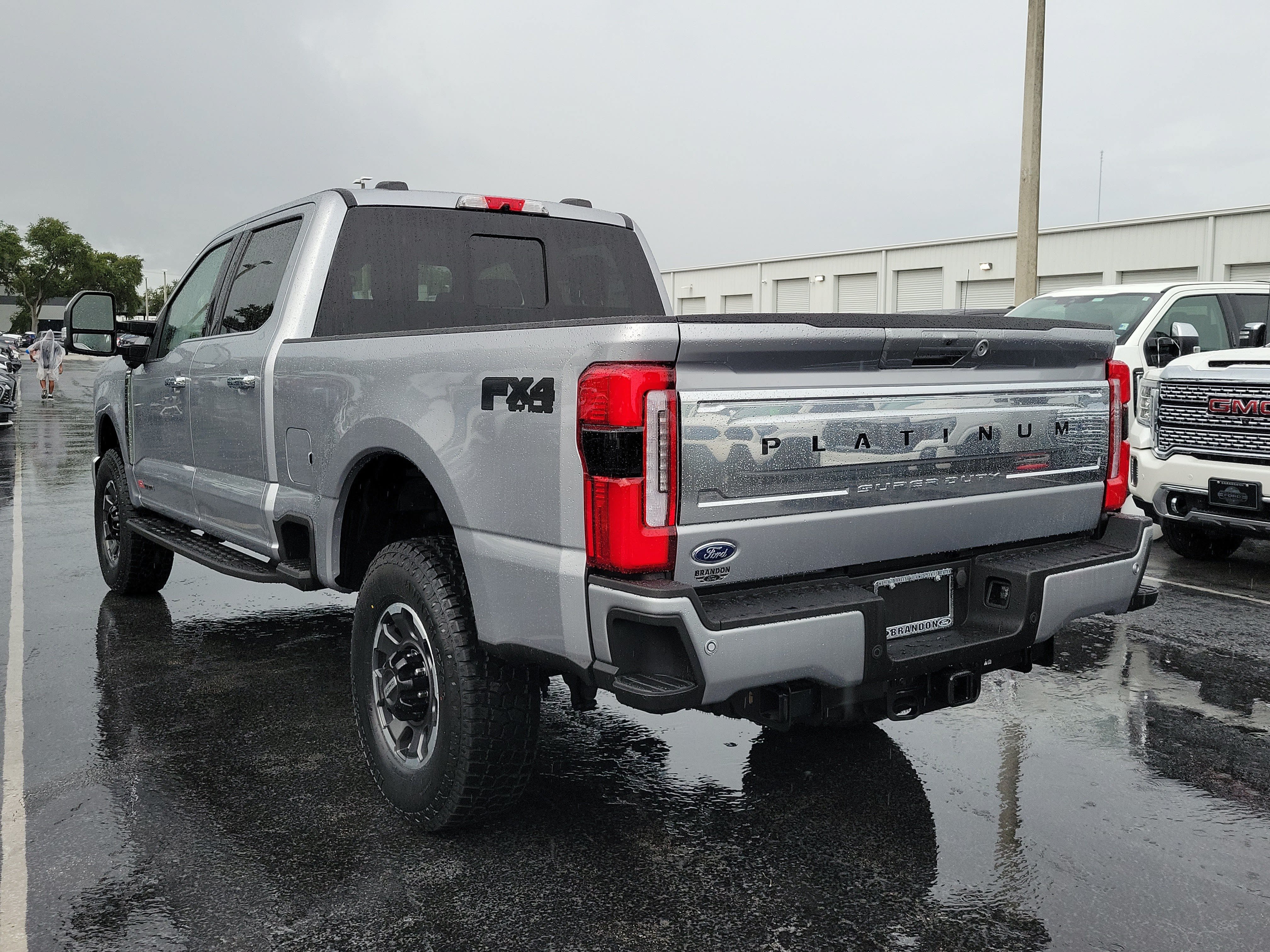 Certified 2024 Ford F250 Platinum w/ Tremor Off-Road Package AWD/4WD image 7