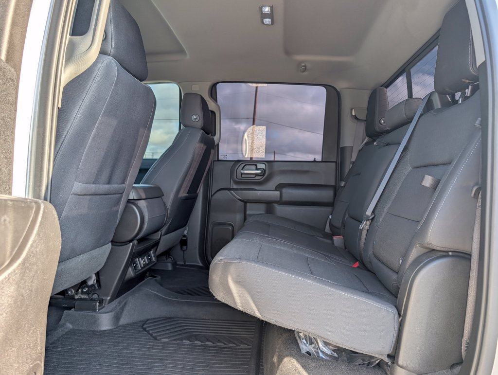 Used 2020 Chevrolet Silverado 2500 LT w/ Texas Edition AWD/4WD image 12