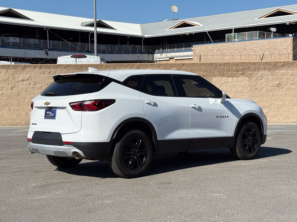 Used 2021 Chevrolet Blazer LT FWD image 4
