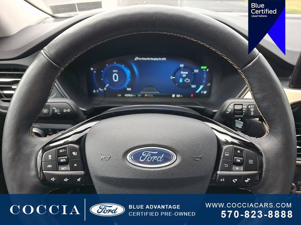 Certified 2022 Ford Escape Titanium w/ Titanium Elite Package AWD/4WD image 20