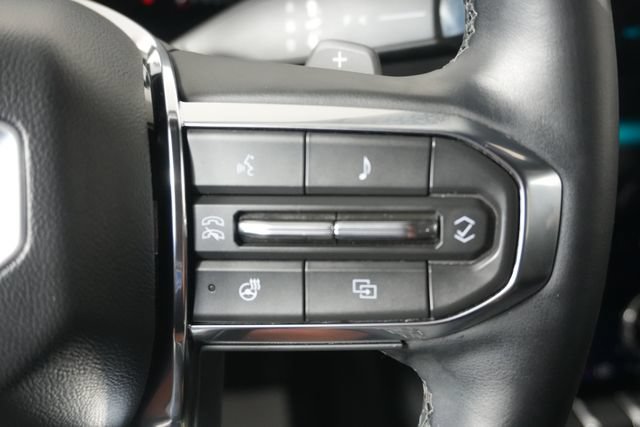 Used 2025 GMC Terrain Elevation w/ Elevation Premium Package AWD/4WD image 15