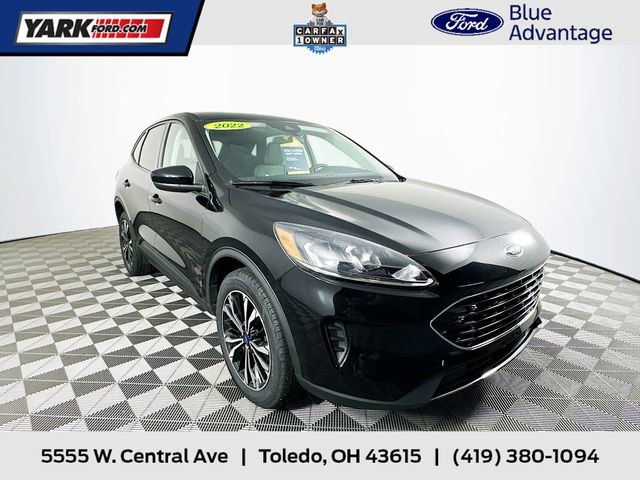 Certified 2022 Ford Escape SE w/ SE Sport Appearance Package