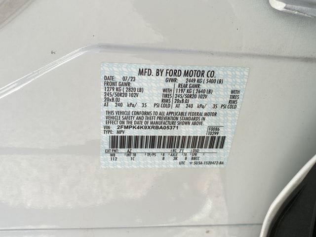 Certified 2024 Ford Edge Titanium w/ Equipment Group 301A AWD/4WD image 41