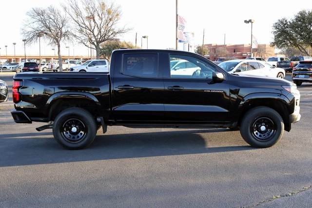 Used 2024 Chevrolet Colorado W/T image 11