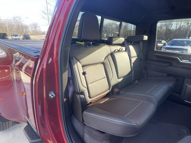 Used 2024 GMC Sierra 3500 Denali image 35