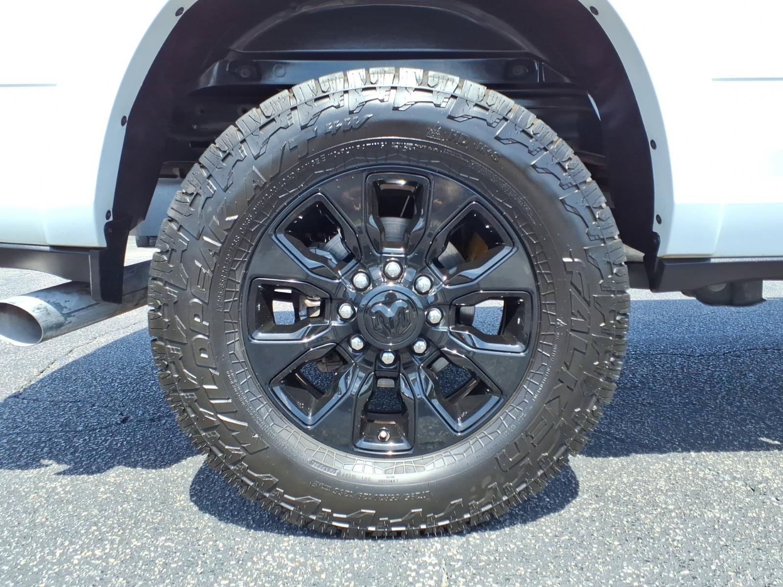 Used 2022 RAM 2500 Limited AWD/4WD image 10