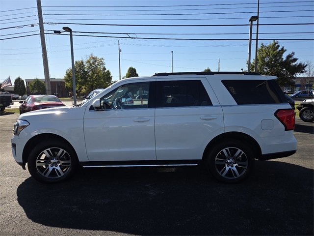 Certified 2022 Ford Expedition XLT image 2