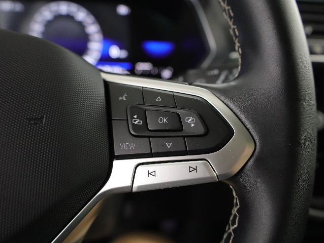 Used 2022 Volkswagen Tiguan SE AWD/4WD image 18