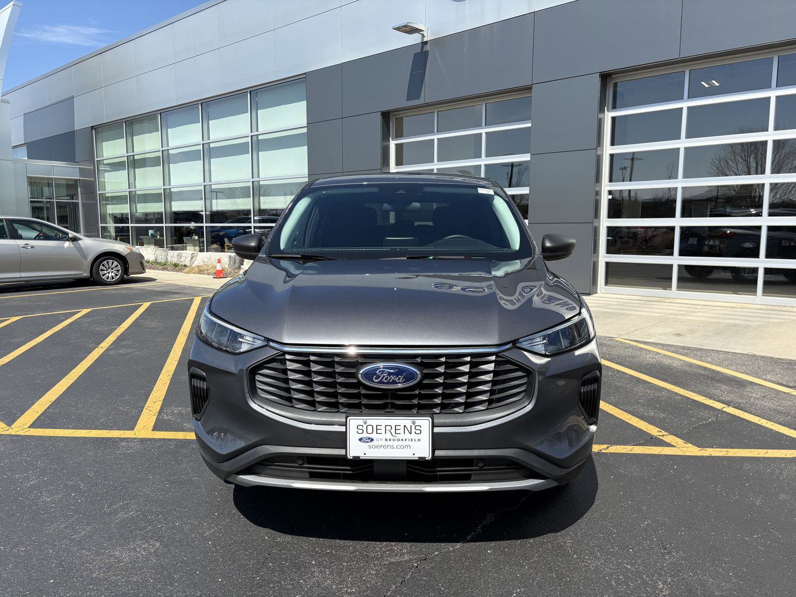 Certified 2024 Ford Escape Active image 2