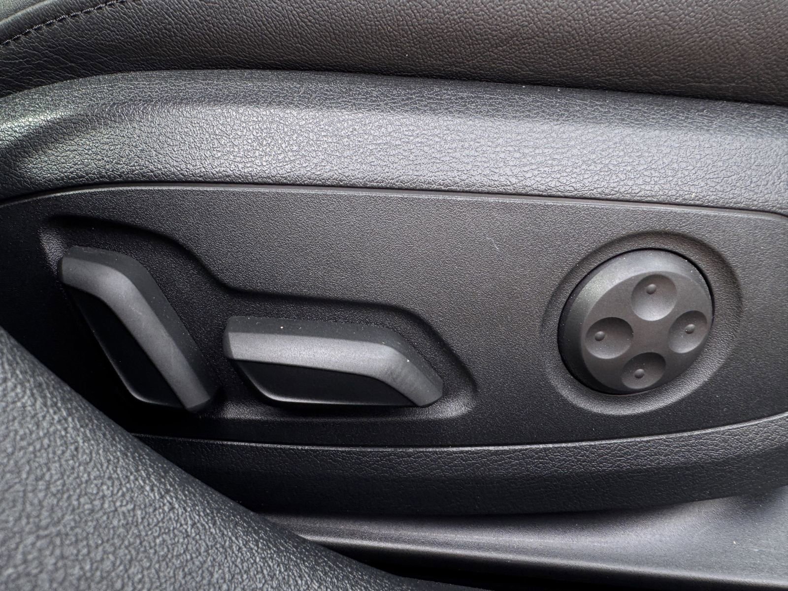 Used 2023 Audi A5 2.0T Premium Plus w/ Premium Plus image 30