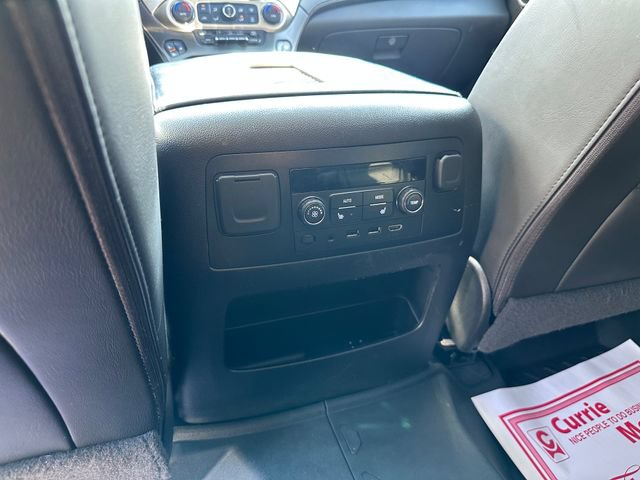 Used 2020 GMC Yukon XL Denali w/ Denali Premium Package AWD/4WD image 10