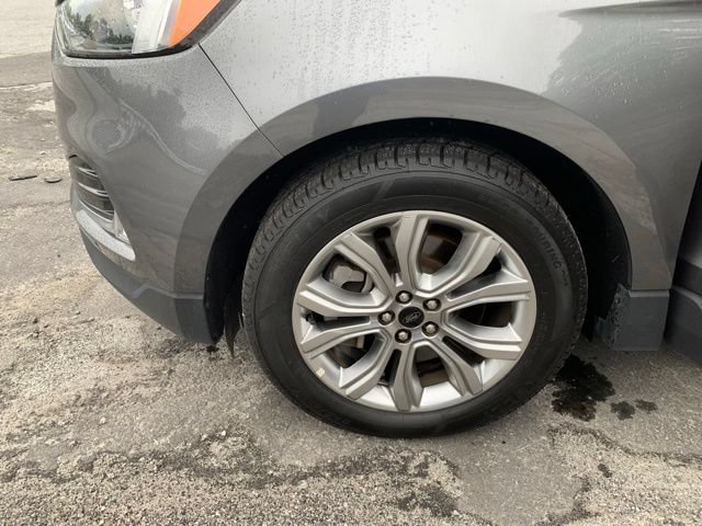 Certified 2024 Ford Edge Titanium AWD/4WD image 40