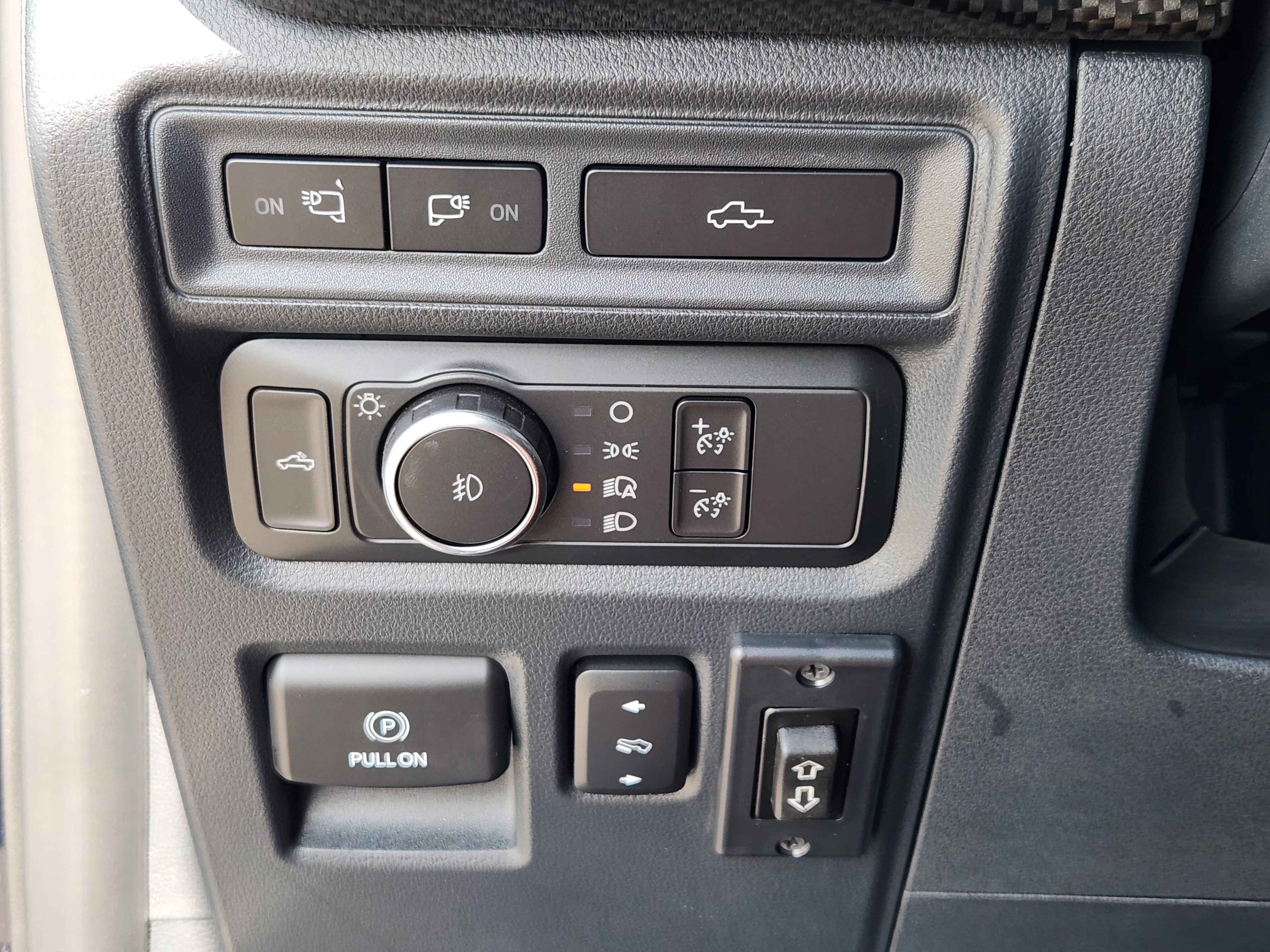 Certified 2022 Ford F150 Raptor w/ Convenience Package AWD/4WD image 23