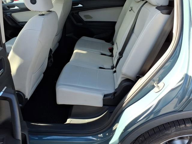 Used 2021 Volkswagen Tiguan SEL image 18