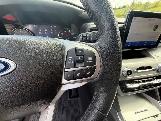 Certified 2023 Ford Explorer XLT w/ Equipment Group 202A AWD/4WD image 35