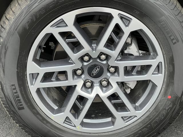 Certified 2025 Ford Expedition Max Active AWD/4WD image 8