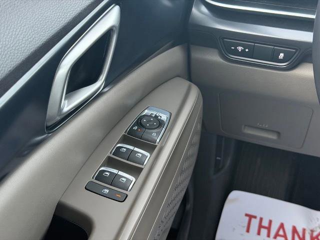 Used 2025 Kia Carnival image 19